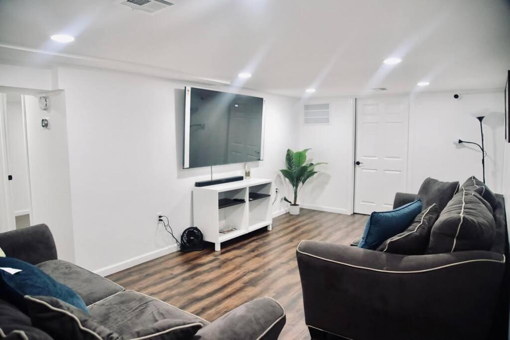 Cozy 2 Bedrooms & 1 Bath Livingston Dış mekan fotoğraf